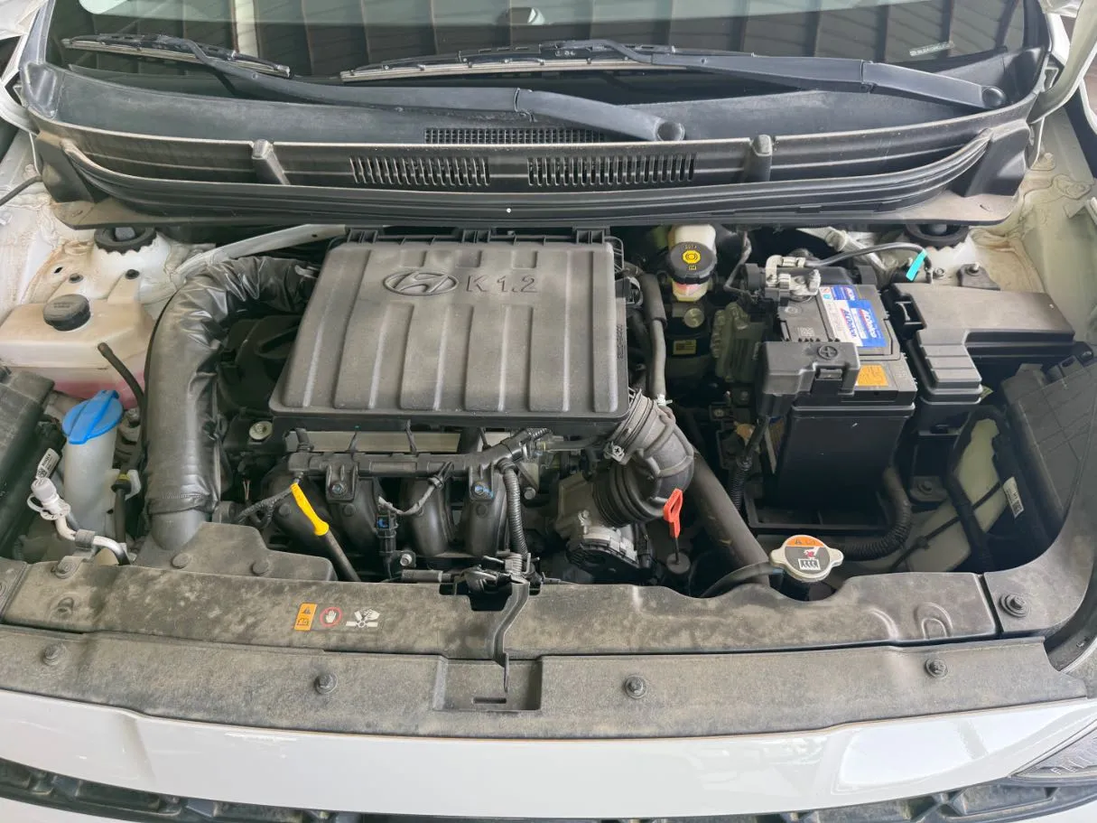 Car image 20