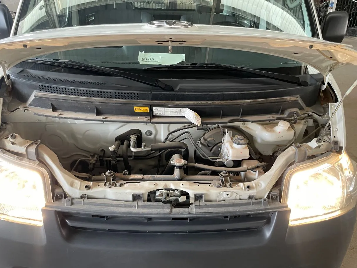 Car image 20