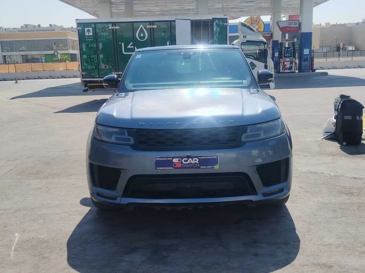Car image 2