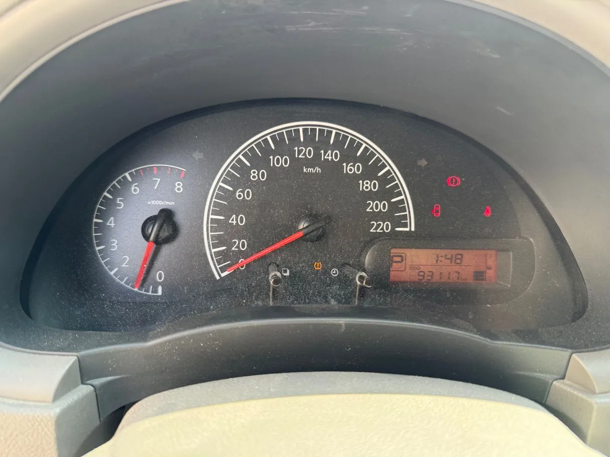 Car image 17