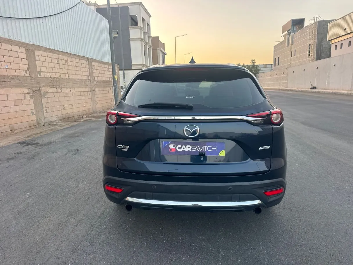 Car image 6