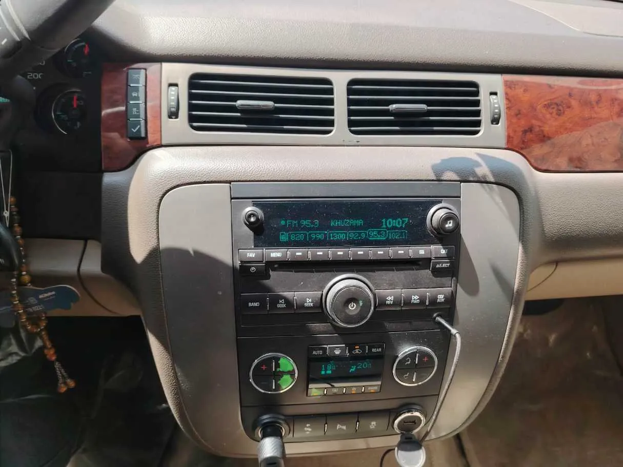 Car image 39
