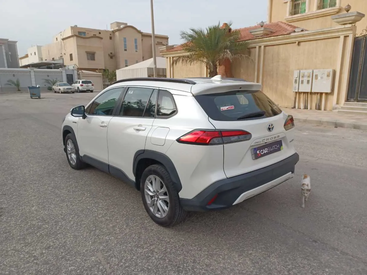 Car image 7