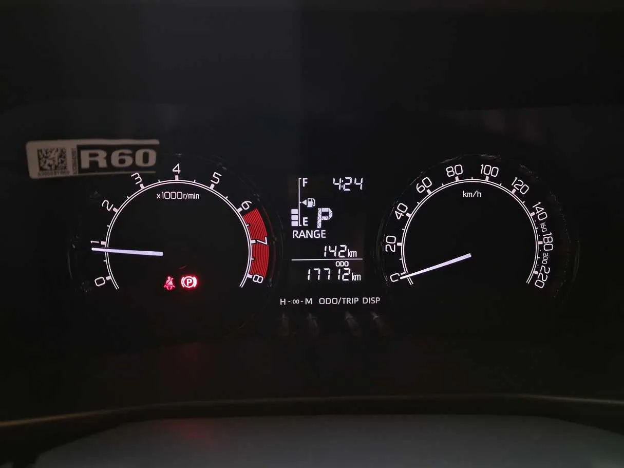 Car image 17
