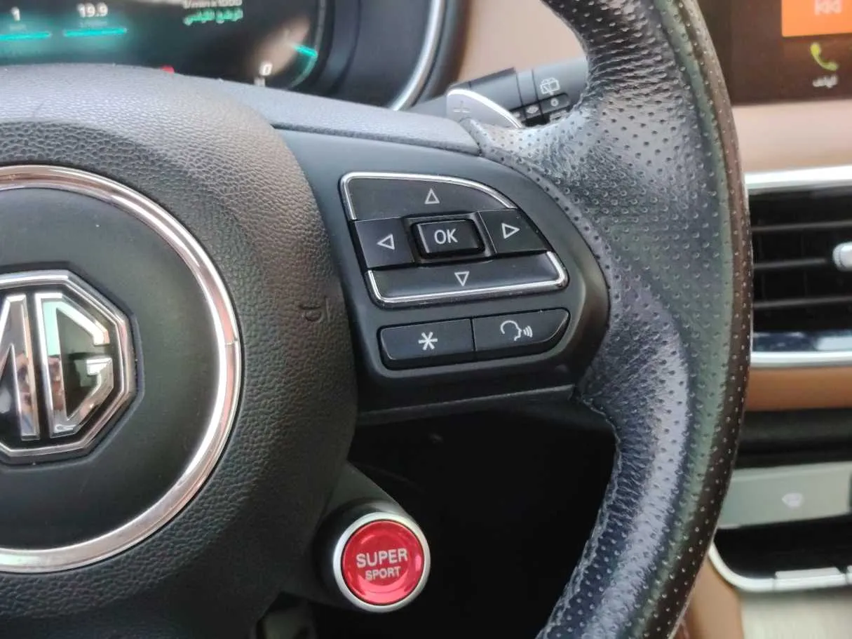 Car image 39