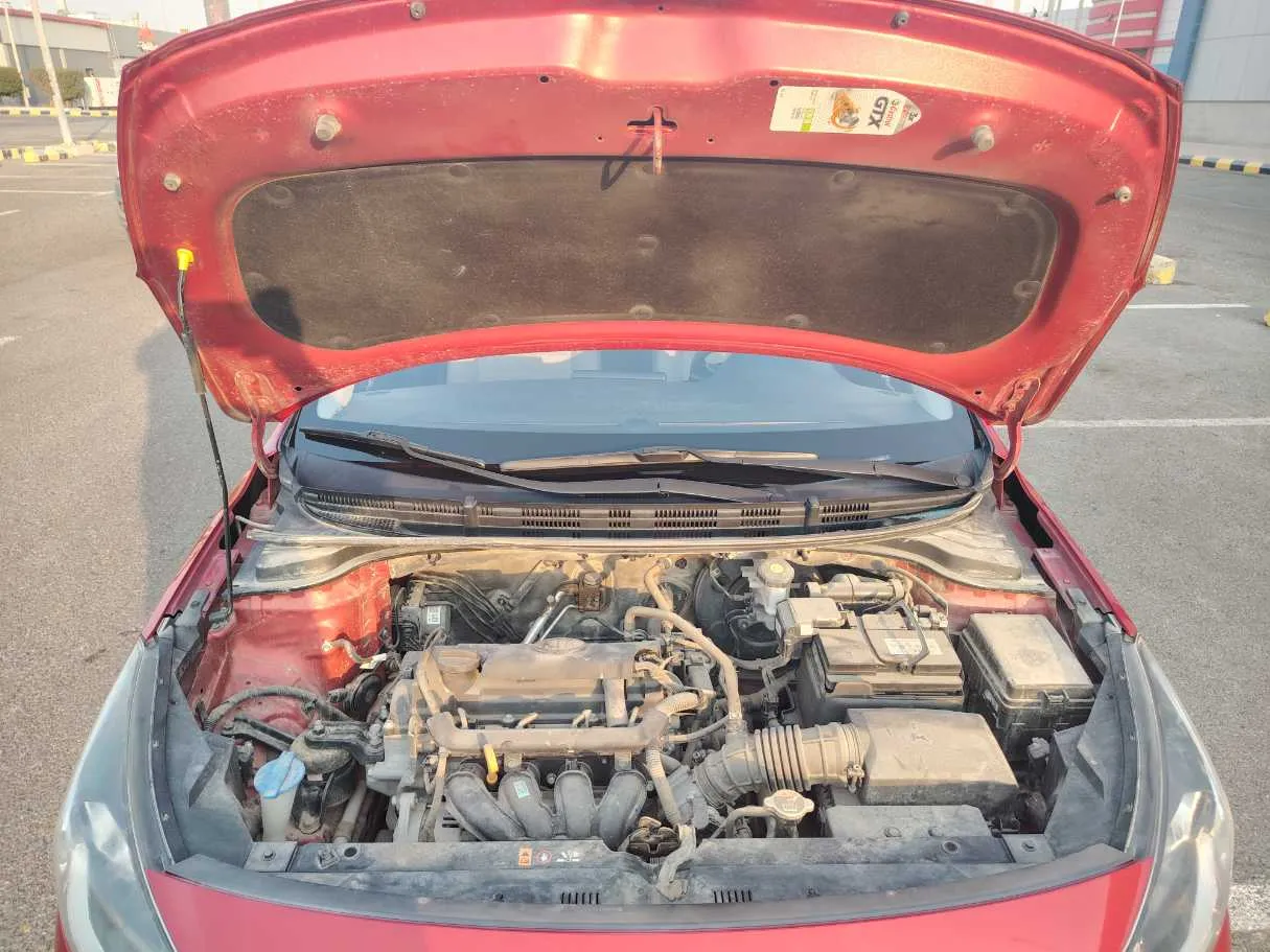 Car image 27