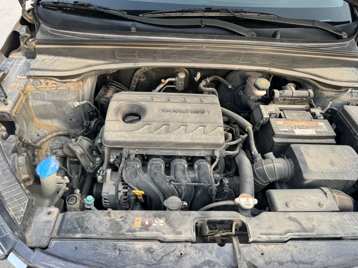 Car image 22