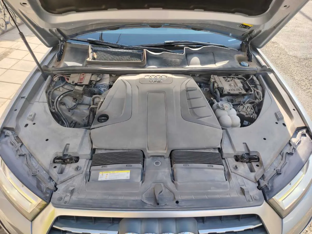 Car image 42
