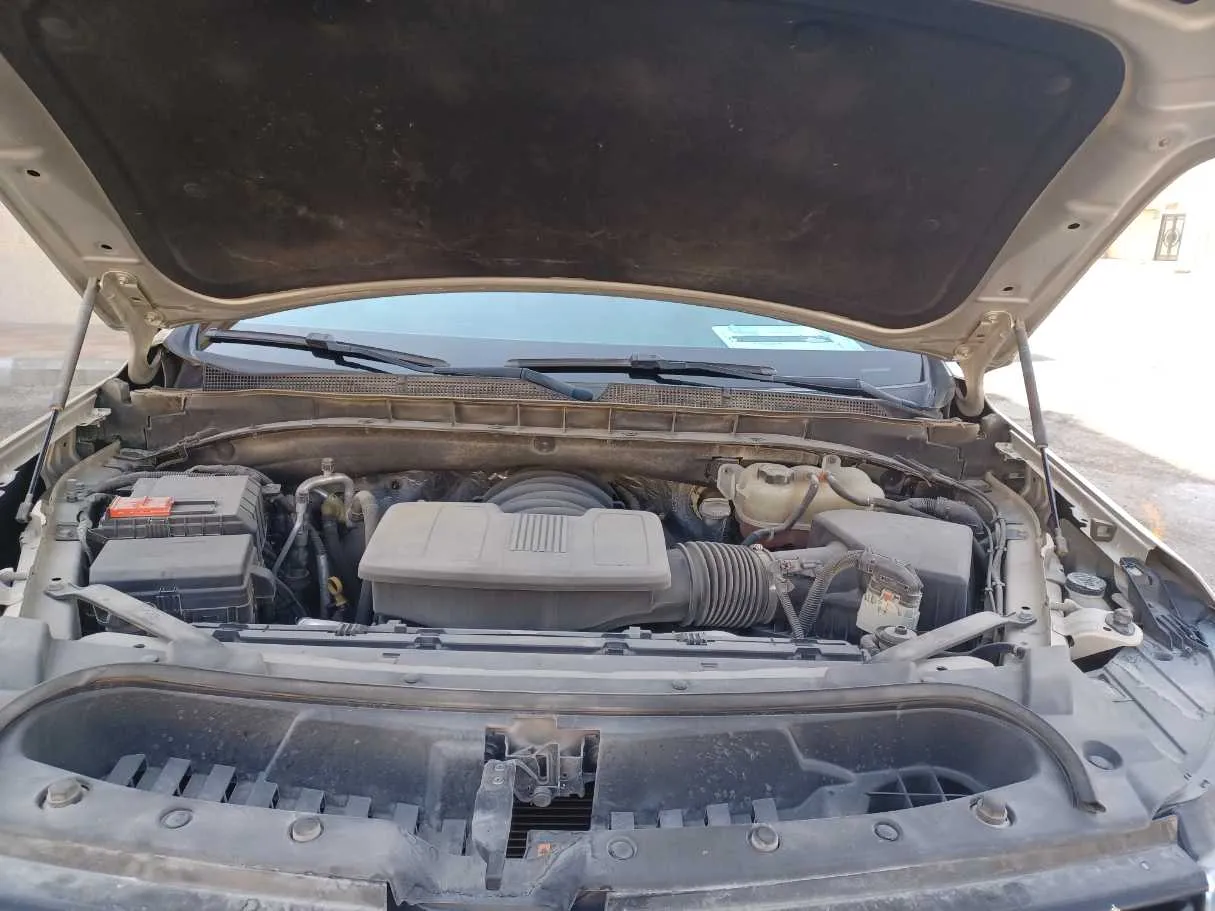 Car image 22
