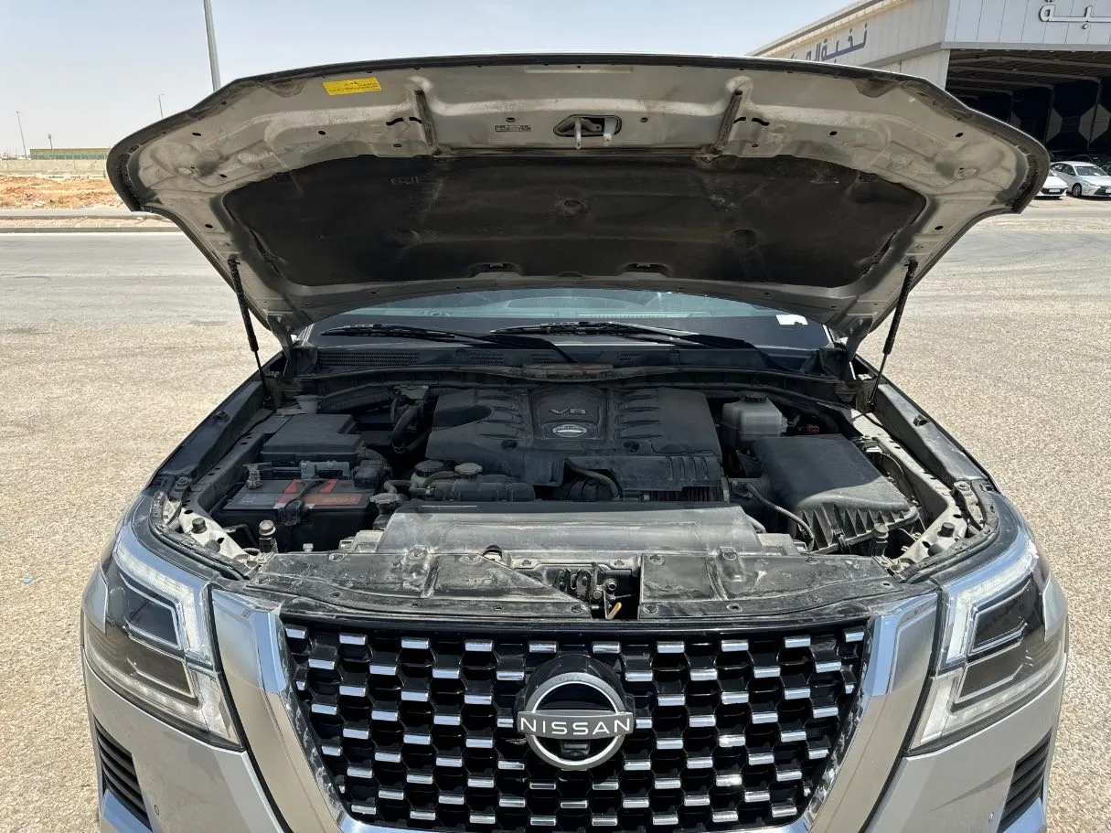 Car image 27