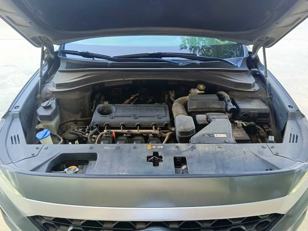 Car image 37