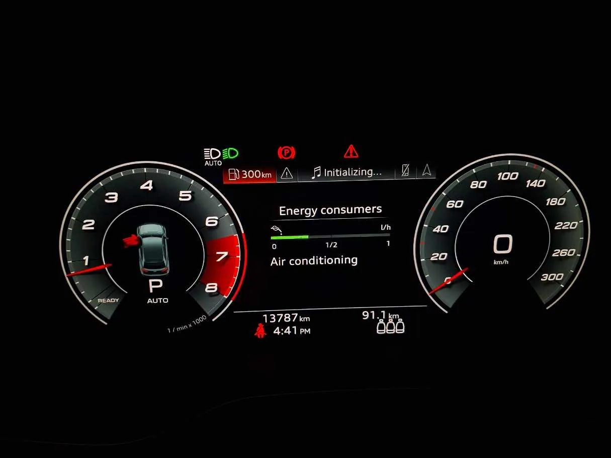 Car image 21
