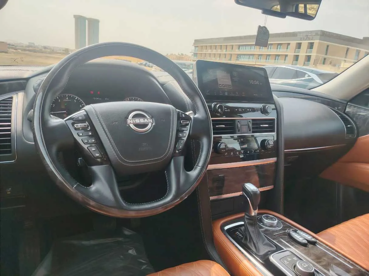 Car image 27
