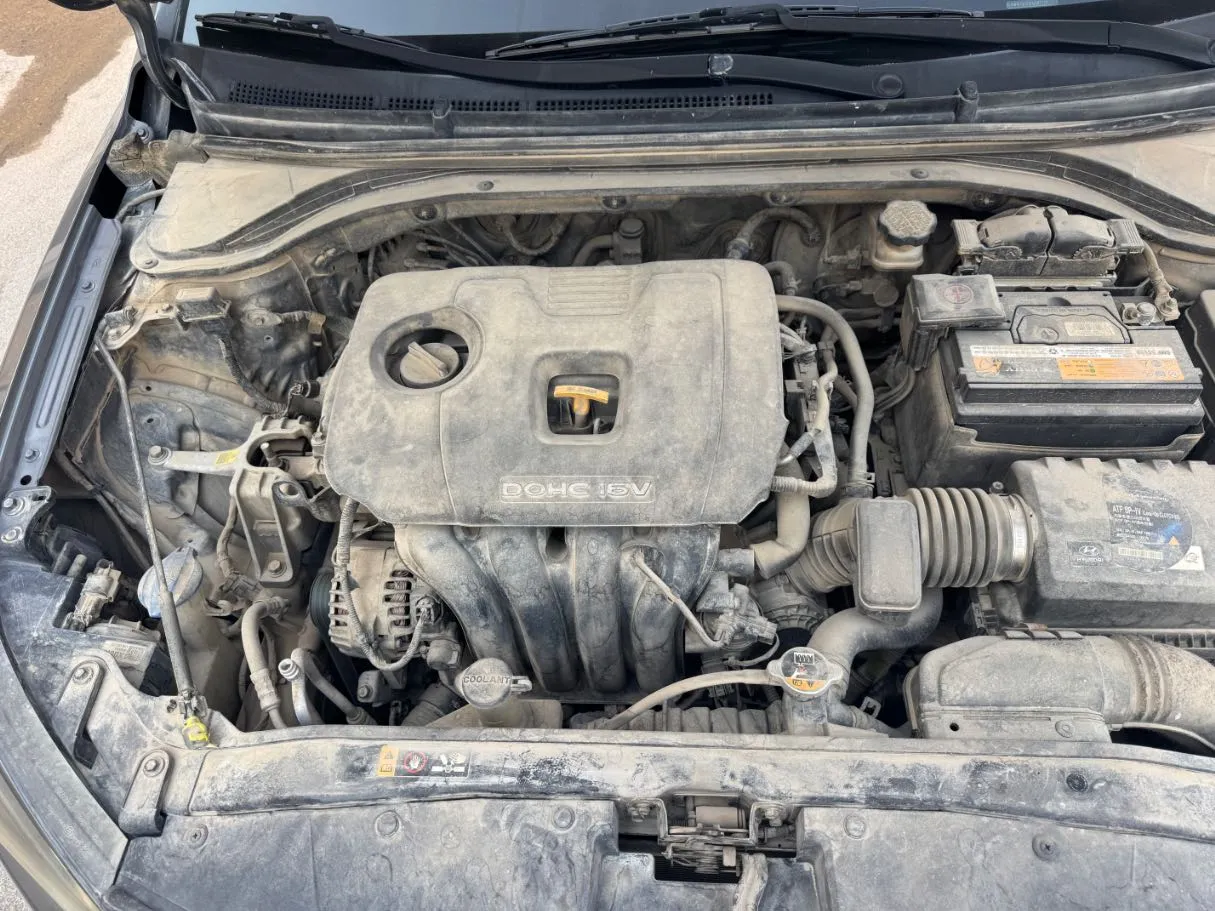 Car image 21