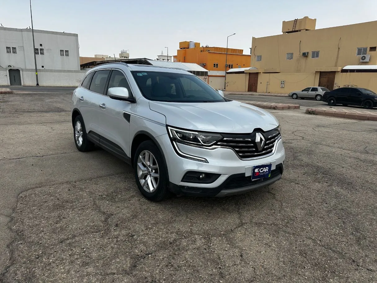 Car image 3