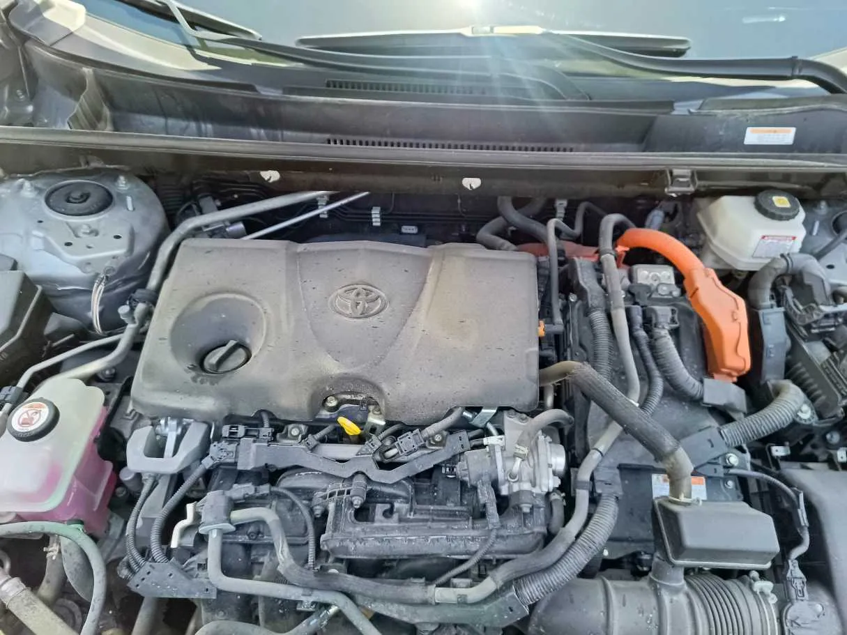 Car image 31