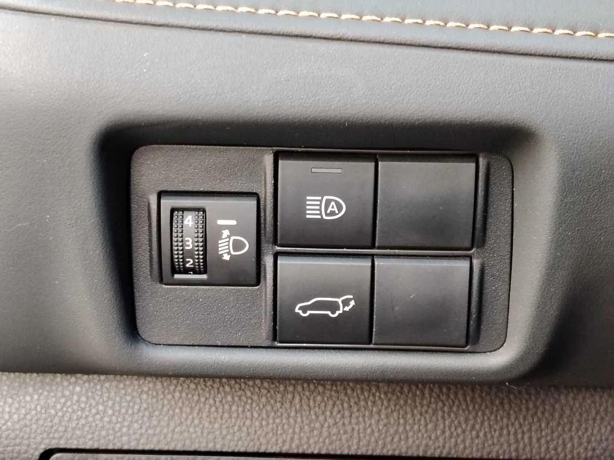 Car image 31