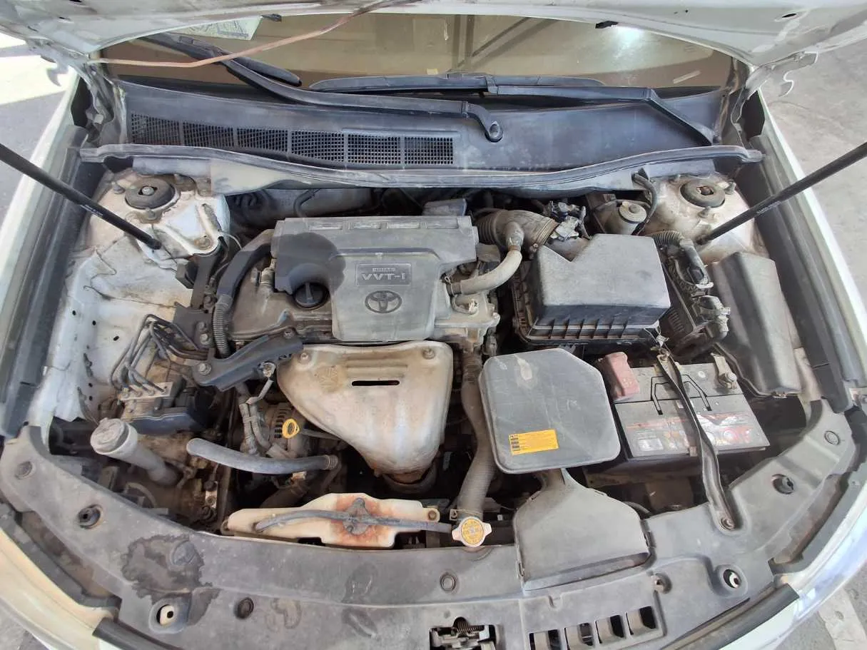Car image 18