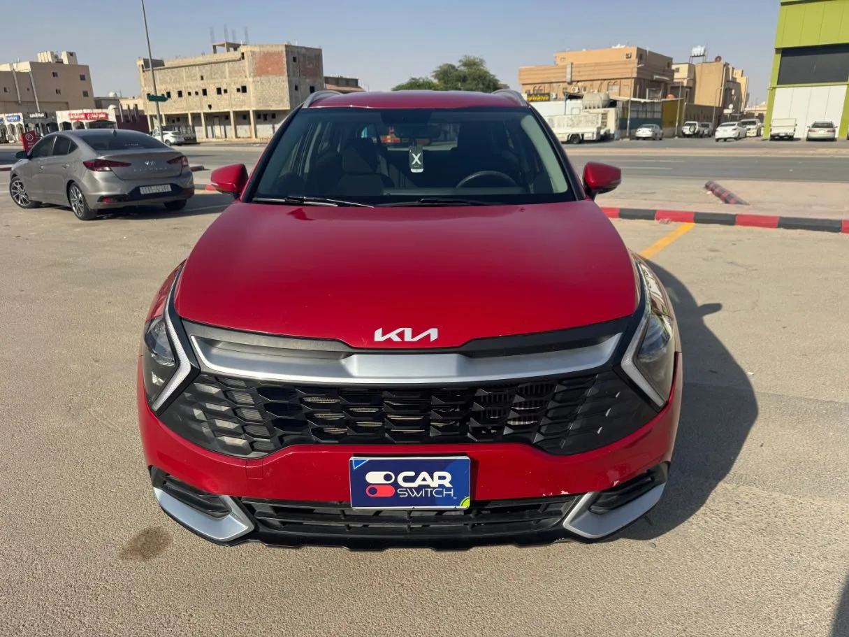 Car image 2