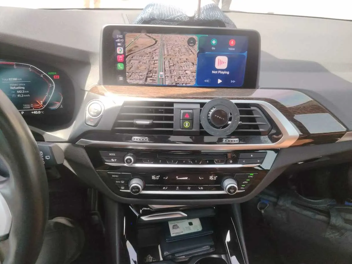 Car image 23