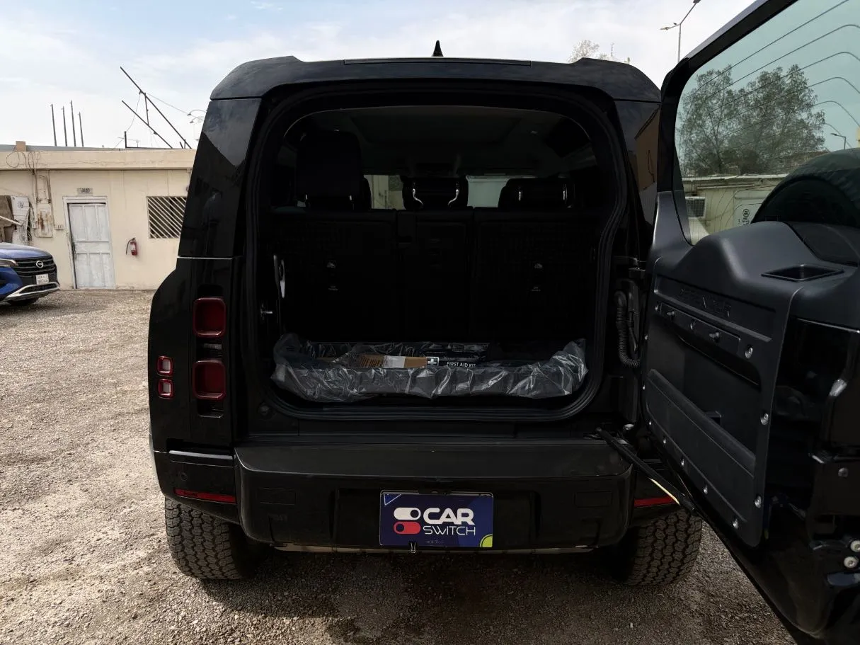 Car image 22