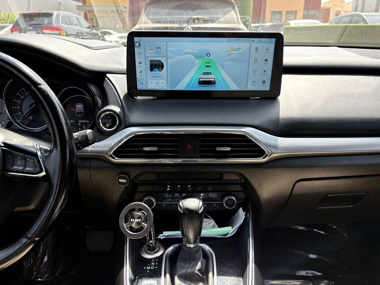 Car image 20
