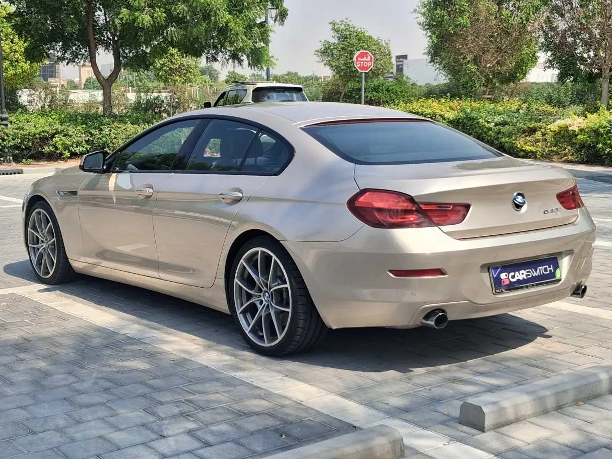 Car image 7