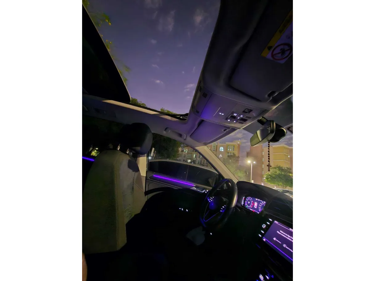 Car image 22