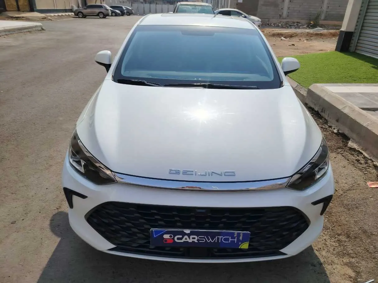 Car image 2
