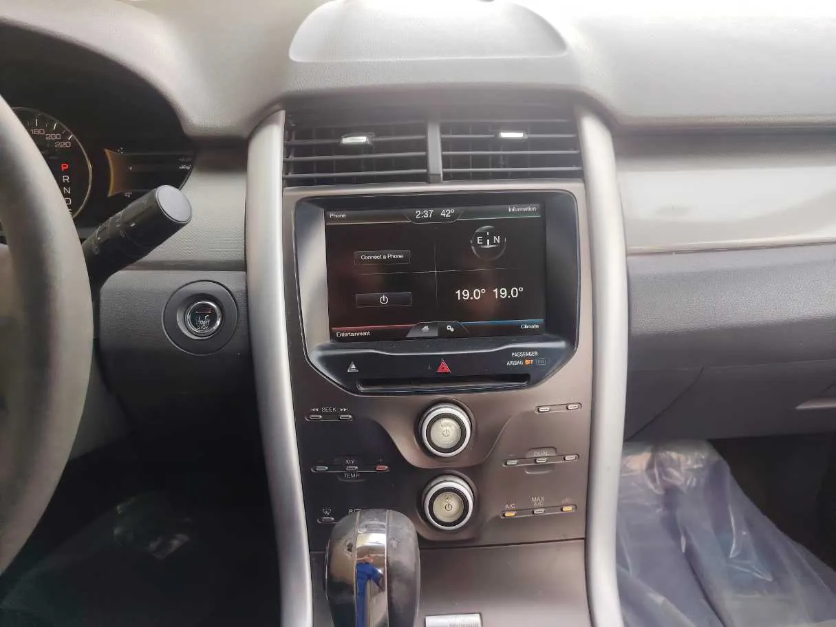 Car image 21