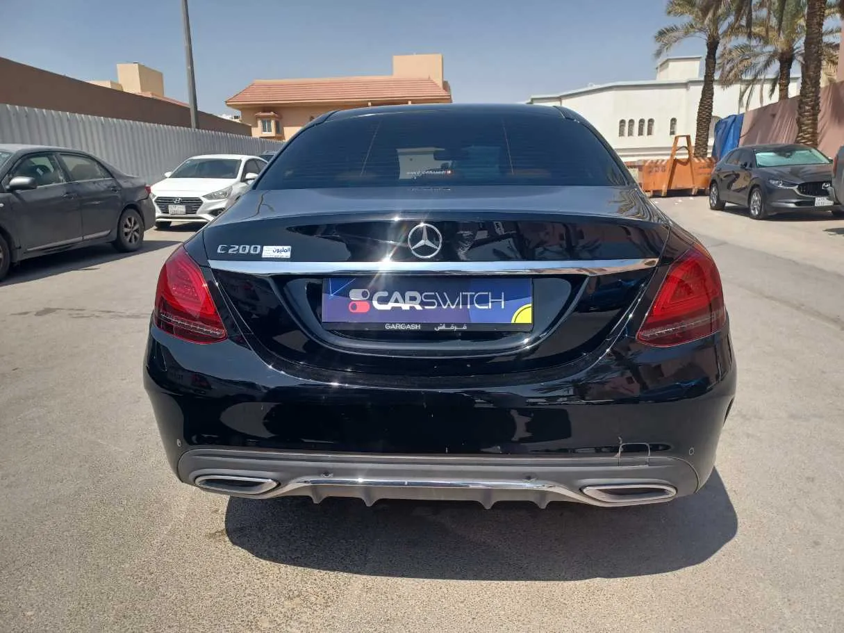 Car image 6