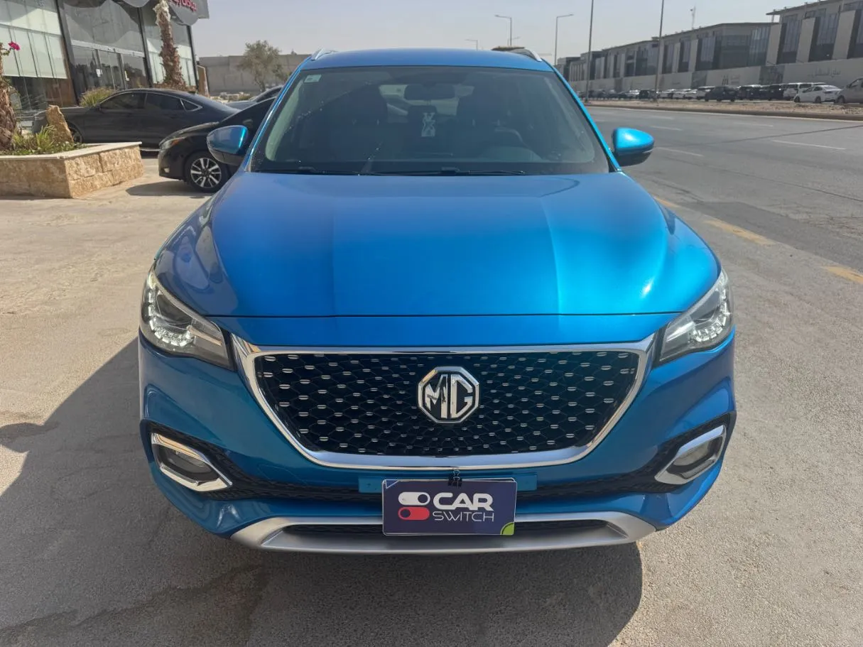 Car image 2