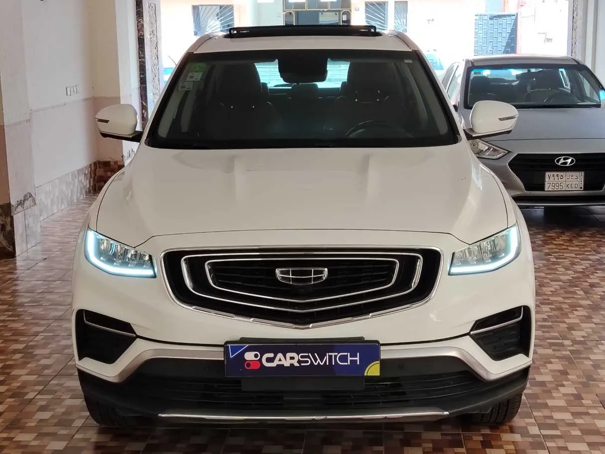 Car image 2