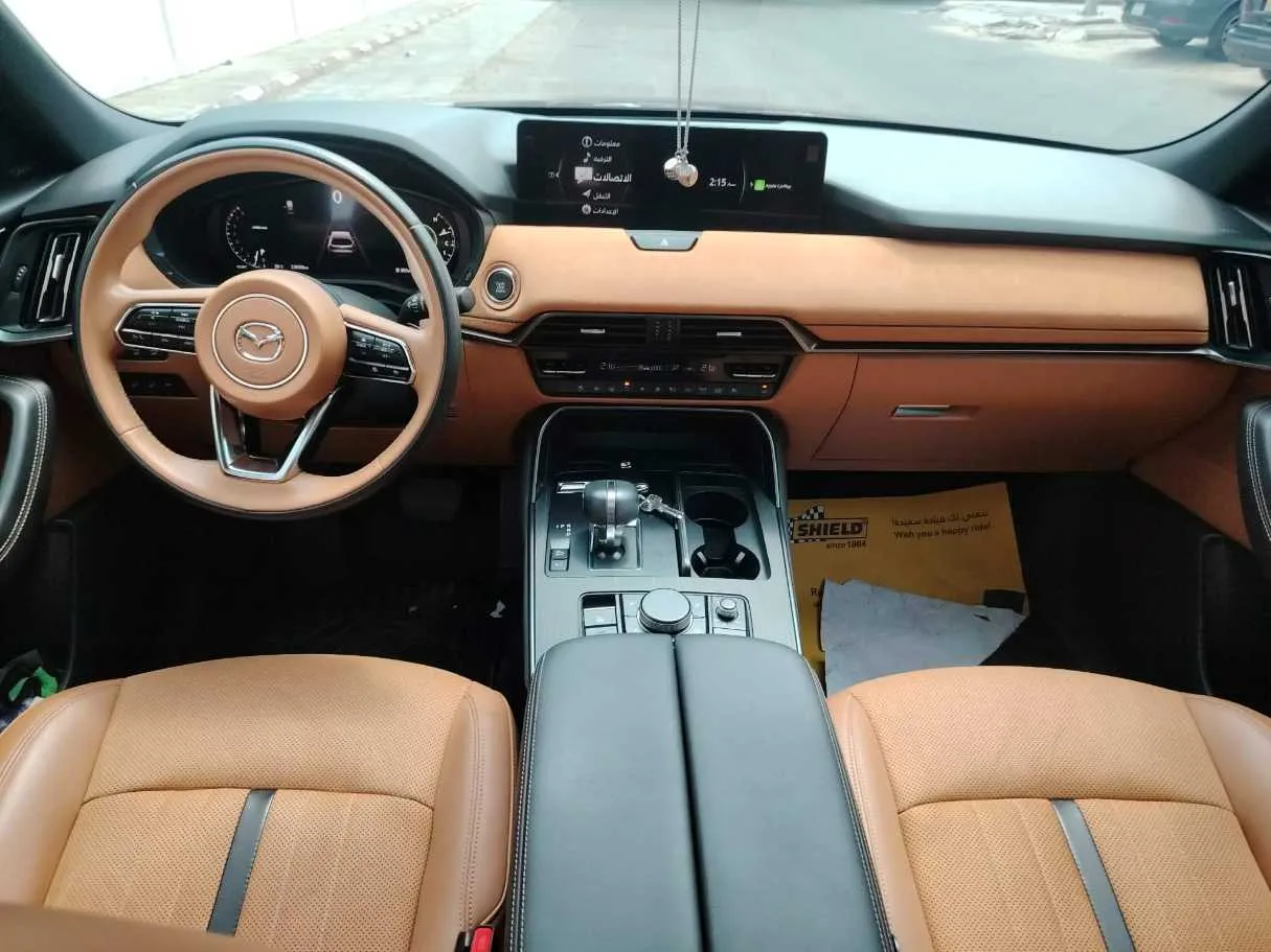 Car image 22