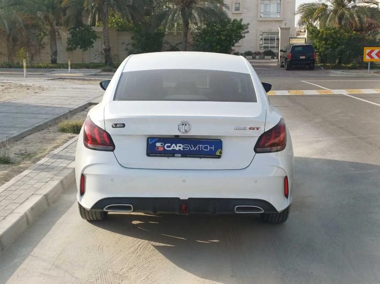 Car image 6