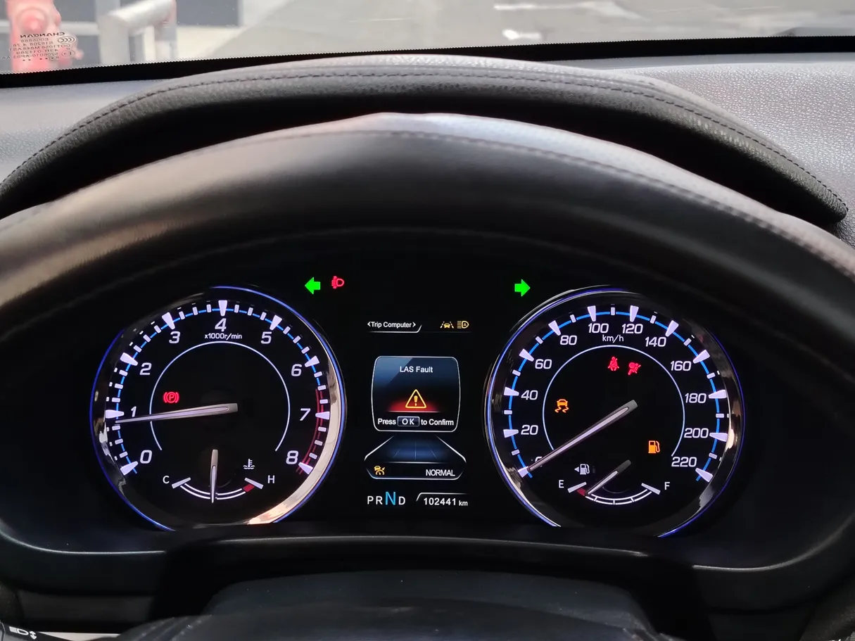 Car image 23