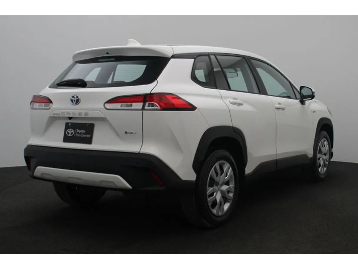 Car image 2