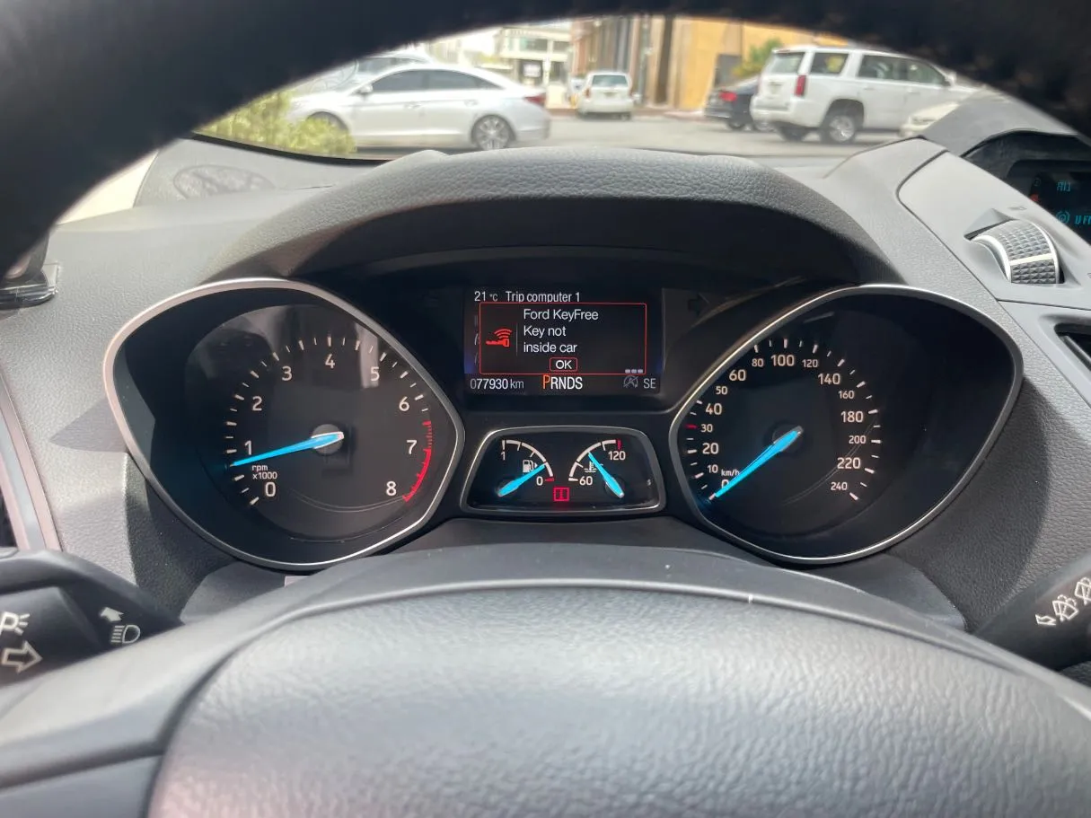 Car image 20
