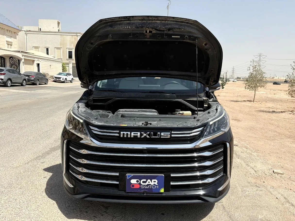 Car image 28