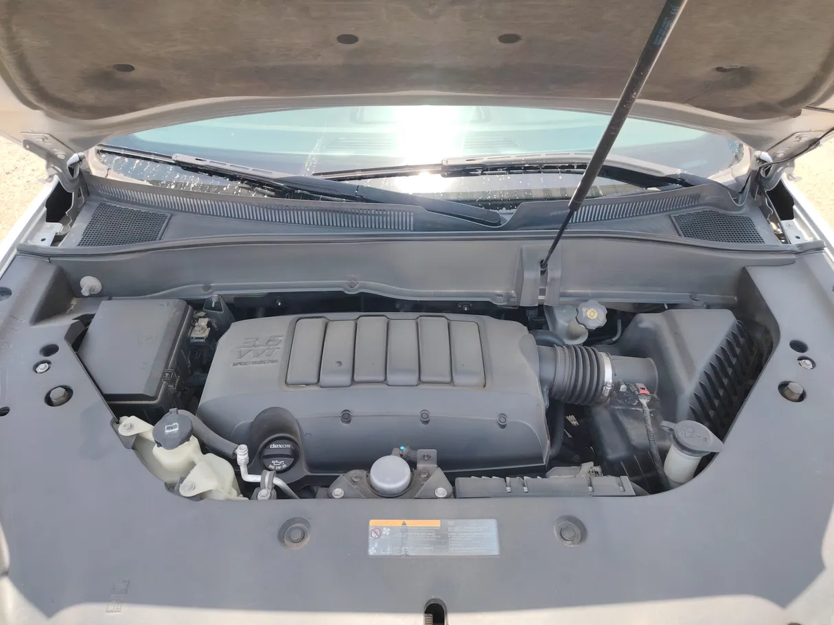 Car image 30
