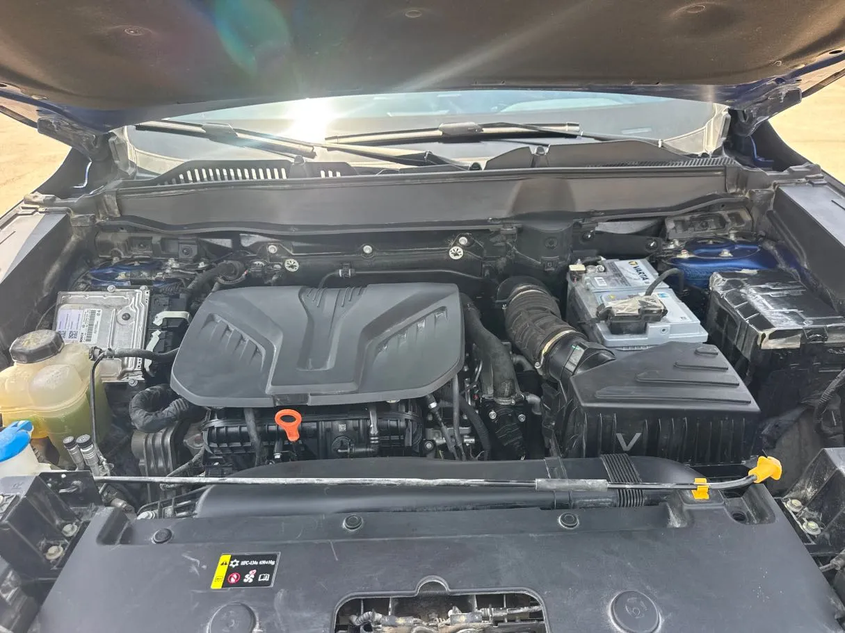 Car image 21