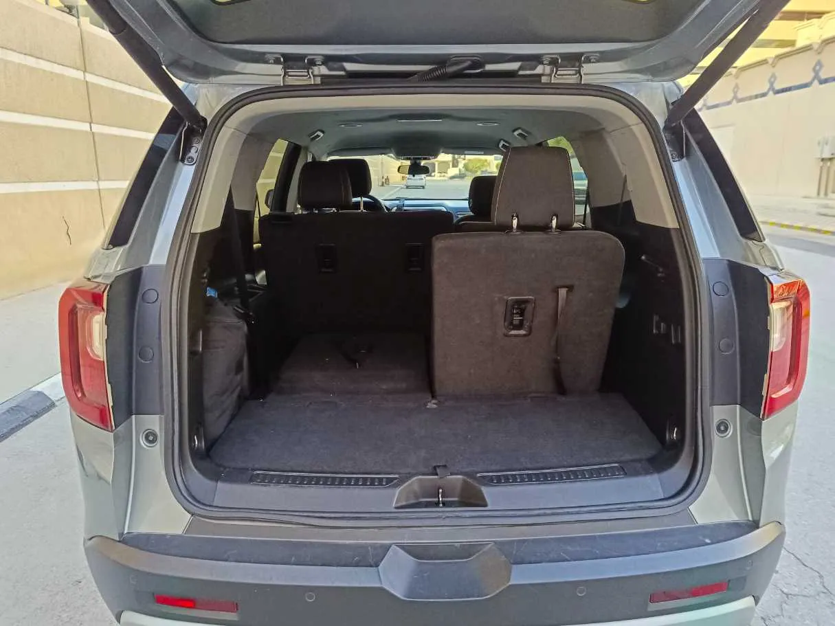 Car image 32