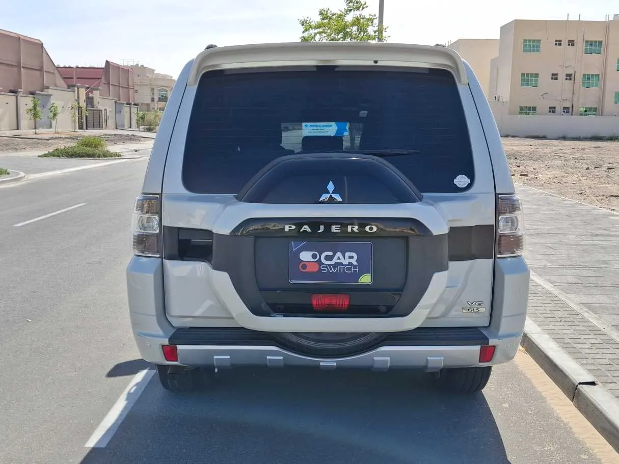 Car image 6