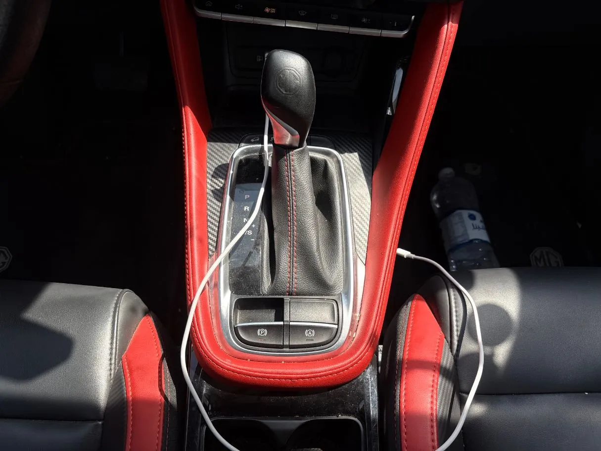 Car image 20