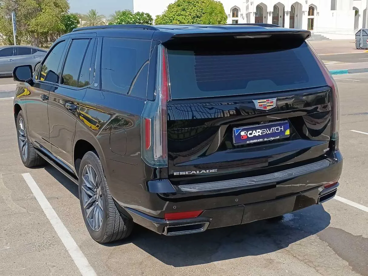 Car image 7
