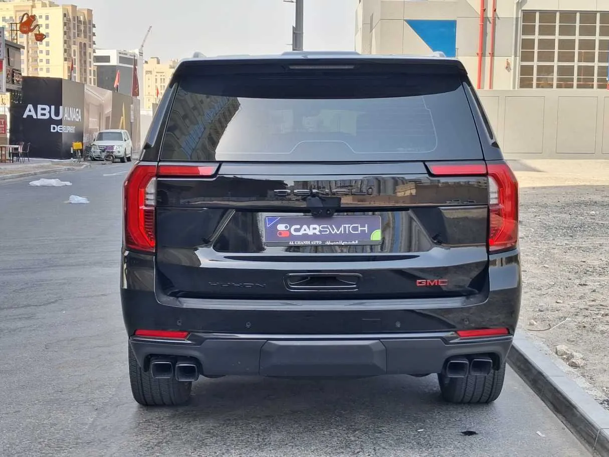 Car image 6