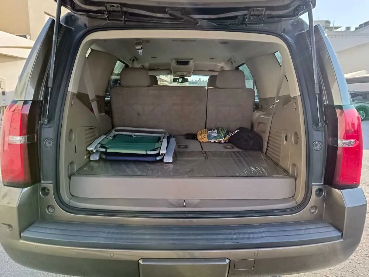 Car image 27