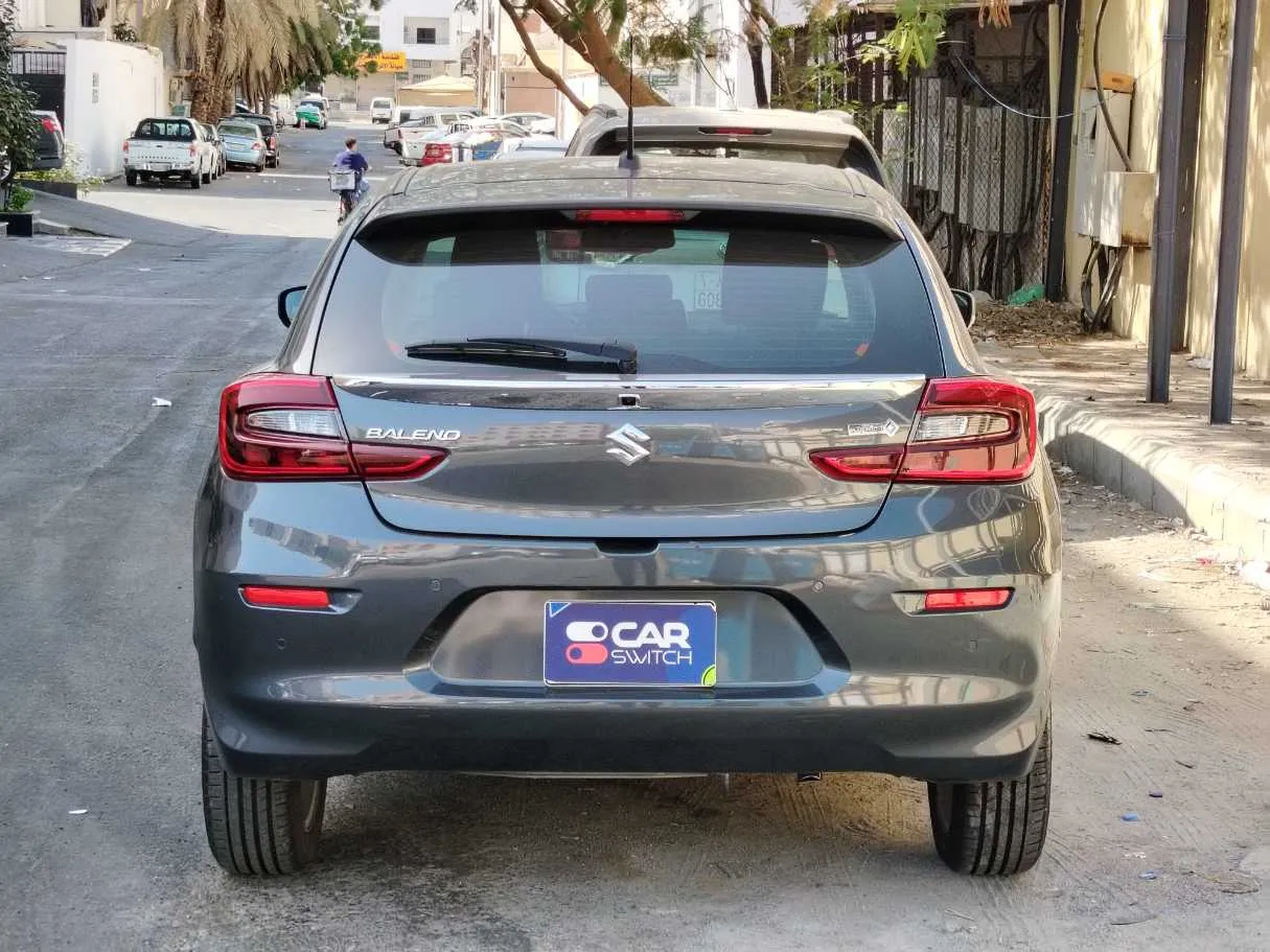 Car image 6