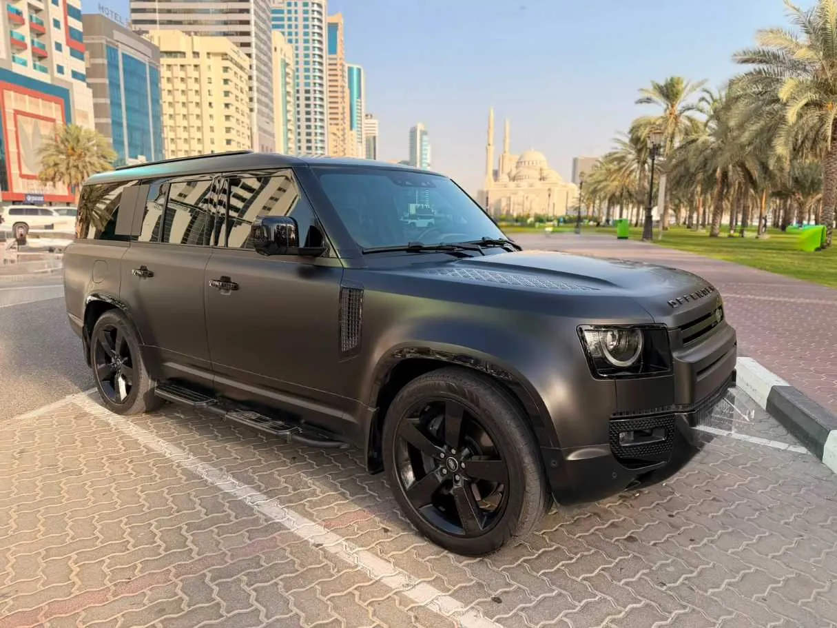 Car image 7