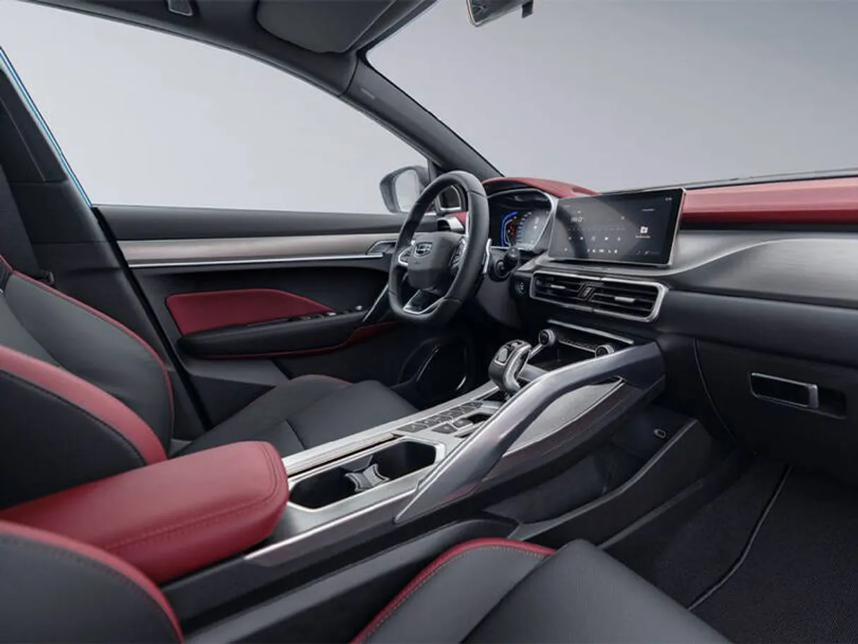 Car image 6